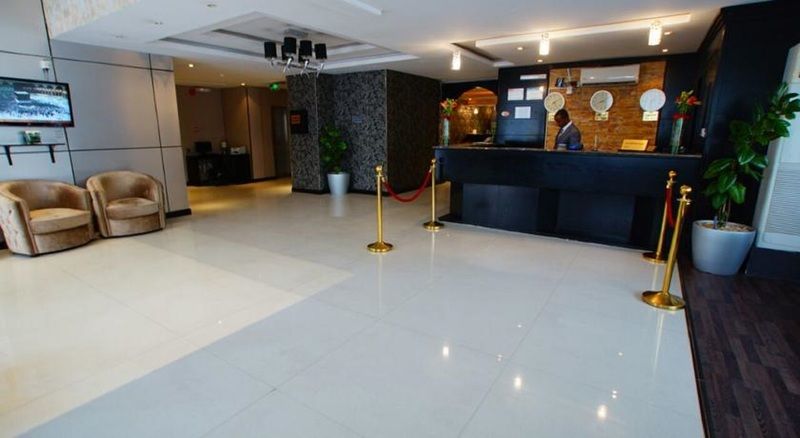 Al Muhaidb Al Diwan - Al Olaya Riyadh Eksteriør billede