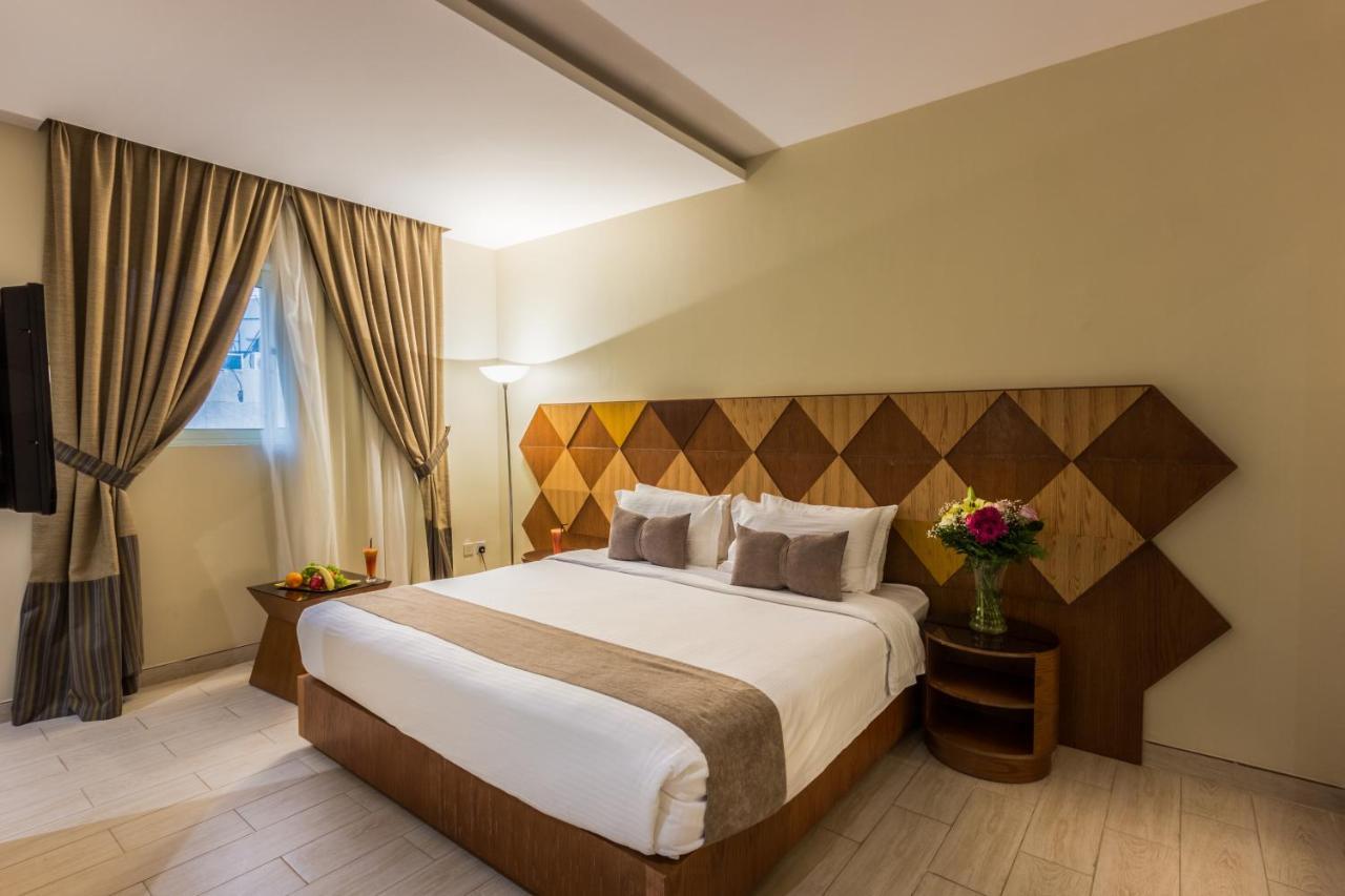 Al Muhaidb Al Diwan - Al Olaya Riyadh Eksteriør billede