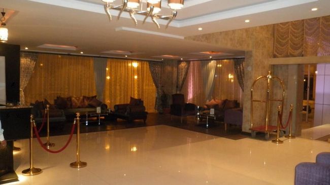 Al Muhaidb Al Diwan - Al Olaya Riyadh Eksteriør billede